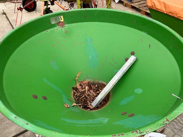 Gedragen kunstmeststrooier - afbeelding 2 van  5