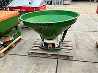 Gedragen kunstmeststrooier - afbeelding 5 van  5