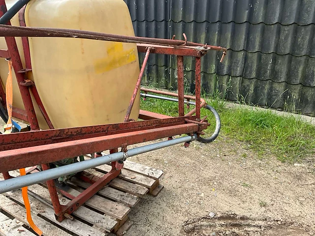 Gedragen veldspuit 400 l - afbeelding 12 van  13