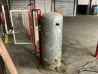 Gegalvaniseerde buffertank - afbeelding 1 van  2