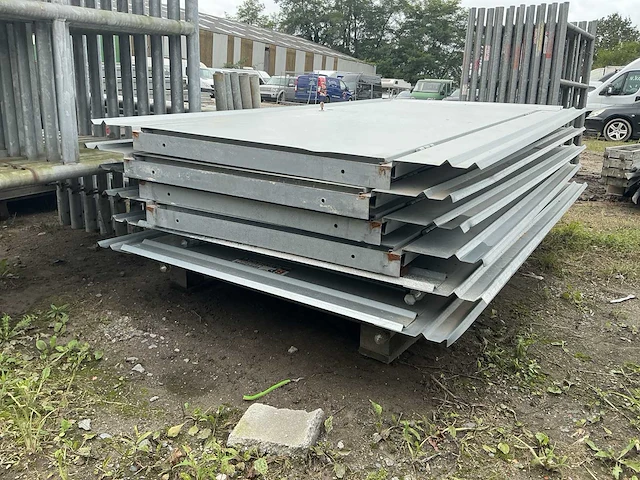 Gegalvaniseerde deur en deurkozijn (6x) - afbeelding 3 van  3