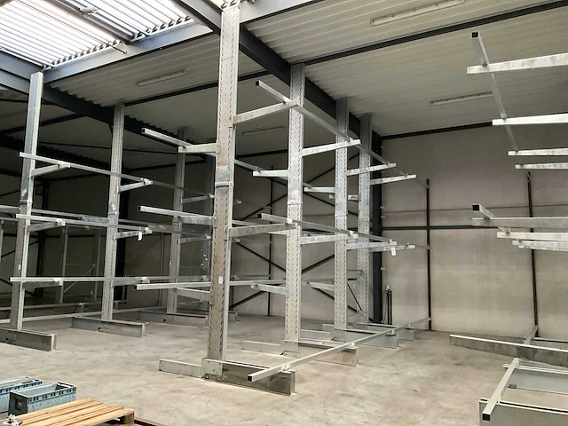 Gegalvaniseerde draagarmstelling - afbeelding 1 van  3