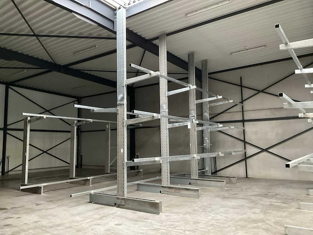 Gegalvaniseerde draagarmstelling - afbeelding 2 van  3