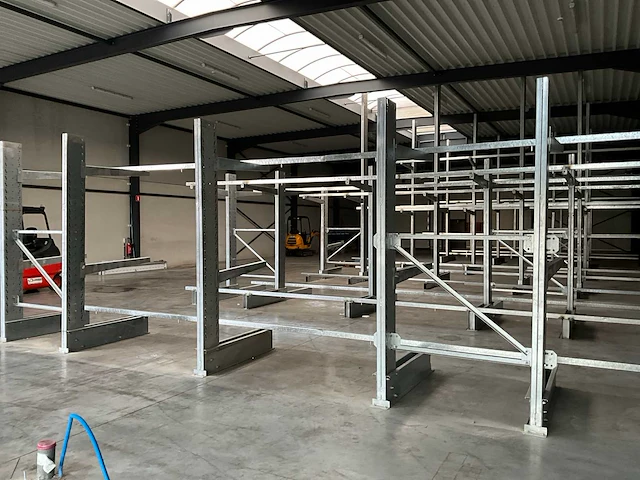 Gegalvaniseerde draagarmstelling - afbeelding 3 van  6