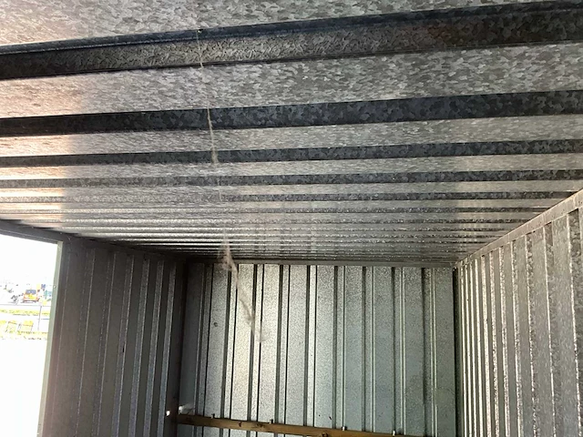 Gegalvaniseerde opslagcontainer 4 x 2,4 x 2 m - afbeelding 5 van  15