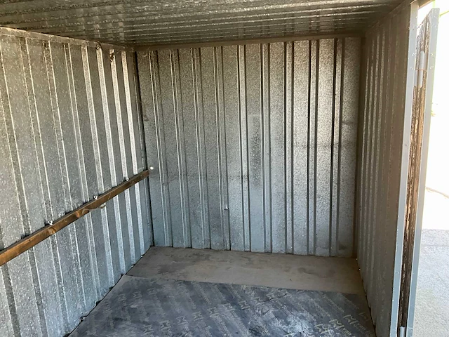 Gegalvaniseerde opslagcontainer 4 x 2,4 x 2 m - afbeelding 15 van  15