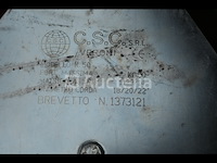 Gegalvaniseerde steigerkatrol, leuningstaanders die op plaat moeten worden geklemd - afbeelding 1 van  11