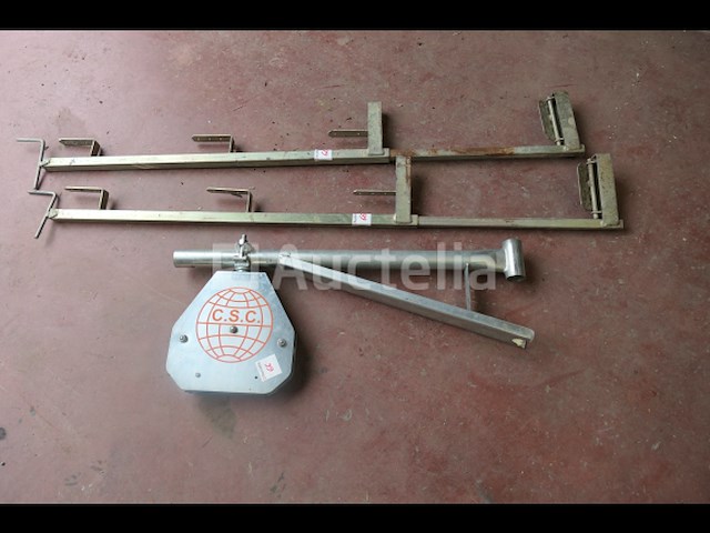 Gegalvaniseerde steigerkatrol, leuningstaanders die op plaat moeten worden geklemd - afbeelding 11 van  11