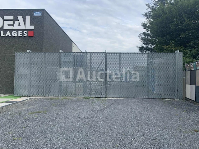 Gegalvaniseerde strekmetaal gemotoriseerde industriële poort - afbeelding 1 van  7