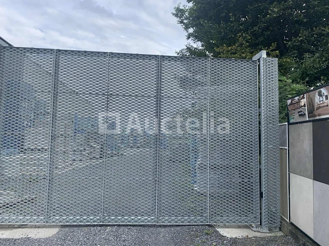Gegalvaniseerde strekmetaal gemotoriseerde industriële poort - afbeelding 2 van  7