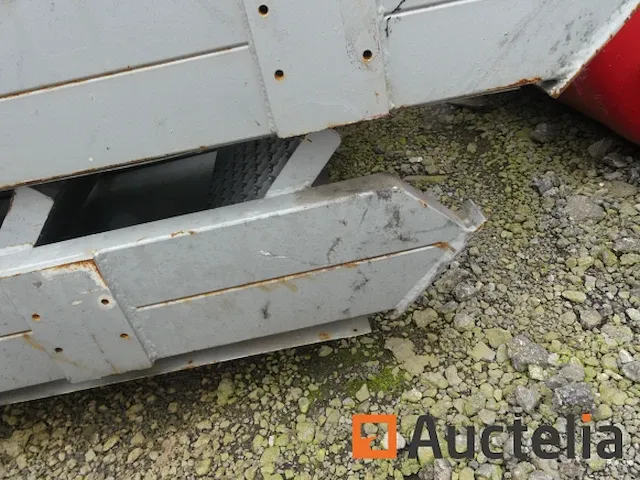 Gegalvaniseerde trap - afbeelding 3 van  4