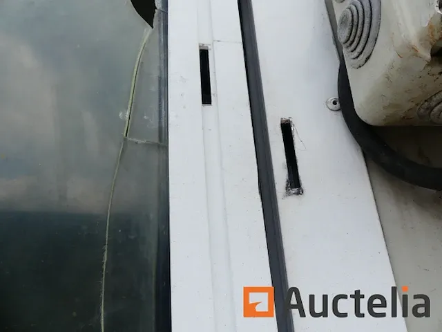 Geïsoleerde kantoor container - afbeelding 4 van  12