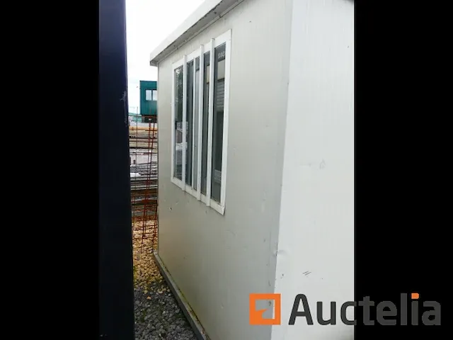 Geïsoleerde kantoor container - afbeelding 8 van  12