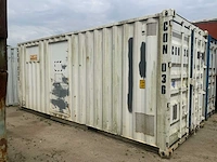 Geïsoleerde opslagzeecontainer - afbeelding 5 van  12