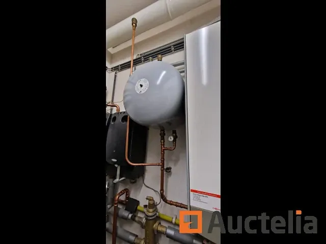 Geïsoleerde verwarmingsketel 600 liter (warm water tank) - afbeelding 3 van  5