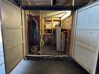 Geïsoleerde werfcontainer - afbeelding 13 van  14