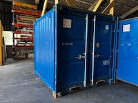 Geïsoleerde werfcontainer - afbeelding 1 van  14