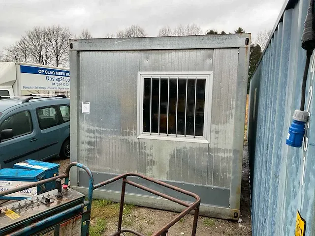 Geïsoleerde werkplaats container - afbeelding 1 van  7