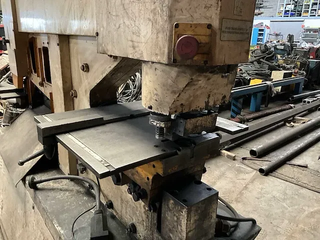 Geka-lvd hydracrop 80/sd pons- knipmachine - afbeelding 14 van  18