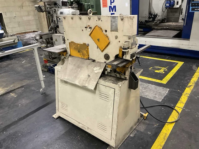 Geka multicrop pons- en knipmachine - afbeelding 2 van  6
