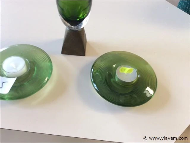 Gekleurde vaas metalen voet + - afbeelding 2 van  3
