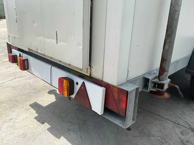 Gekoelde aanhangwagen - afbeelding 8 van  20