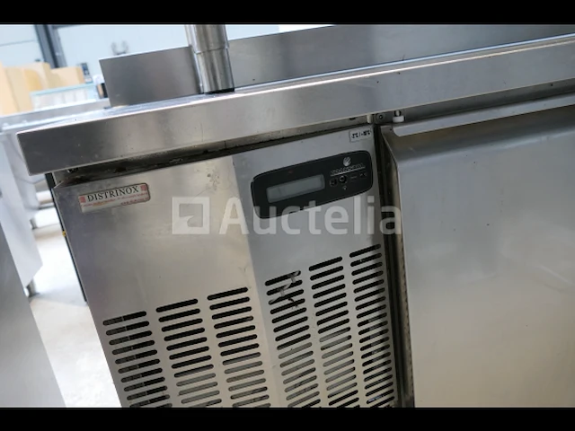 Gekoelde kast + te herstellen saladette - afbeelding 5 van  17