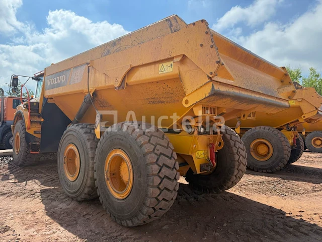 Gelede dumpers volvo a25g - afbeelding 2 van  8
