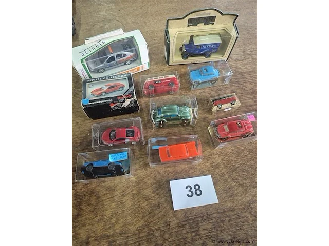Gemengd lot 11 stuks - afbeelding 1 van  3