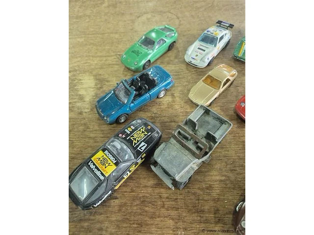 Gemengd lot 12 stuks - afbeelding 2 van  3