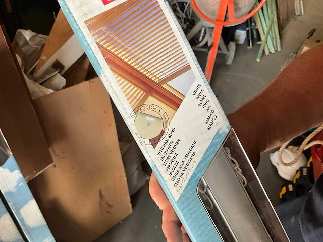 Gemengd lot met velux accessoires - afbeelding 3 van  10