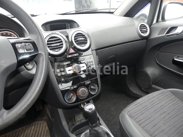 Gemengde auto opel corsa (2014-106.163 km-vin:w0l0sdl68e4250631) - afbeelding 15 van  23