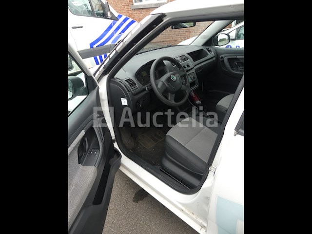 Gemengde auto skoda fabia (2011-78.246 km-vin:nfm5fm52t11114n0) - afbeelding 1 van  23