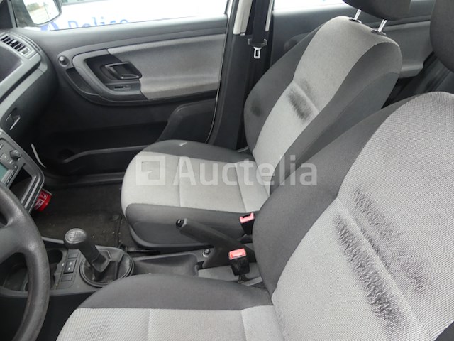 Gemengde auto skoda fabia (2011-78.246 km-vin:nfm5fm52t11114n0) - afbeelding 18 van  23