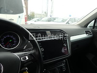 Gemengde auto volkswagen tiguan (2019-201.688 km-vin:wvgzzz5nzkw362284) - afbeelding 25 van  30