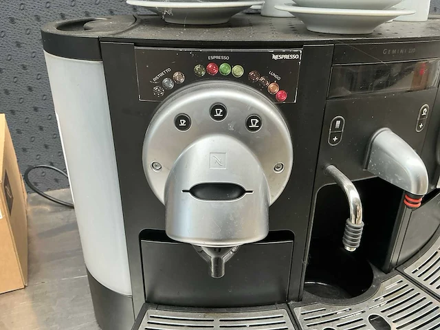 Gemini 220 nespresso 734/cs223 koffiemachine met pads - afbeelding 3 van  8