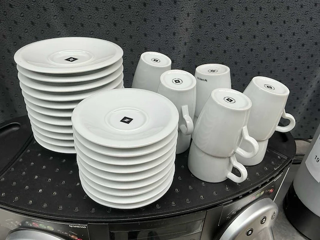 Gemini 220 nespresso 734/cs223 koffiemachine met pads - afbeelding 8 van  8