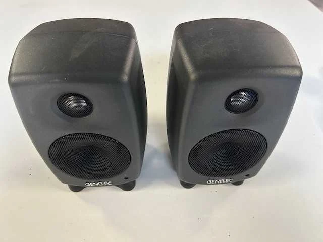 Genelec 8010a - paar - afbeelding 1 van  6