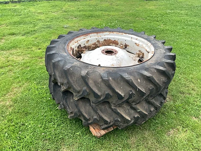 General banden met velg (2x) - afbeelding 1 van  8