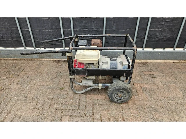Generator aries ea3000 benzine 2018 - afbeelding 1 van  1