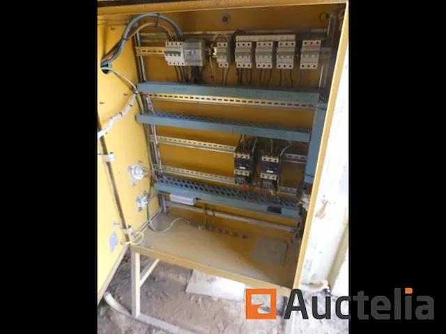 Generator en container - afbeelding 3 van  16
