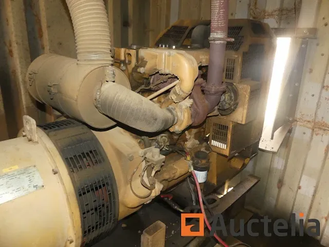 Generator en container - afbeelding 5 van  16