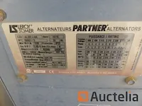 Generator en container - afbeelding 6 van  15
