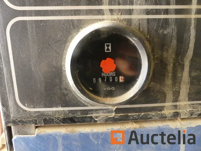 Generator en container - afbeelding 15 van  15