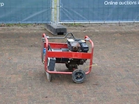 Generator expert 3010 x benzine 2016 (marge) - afbeelding 1 van  1