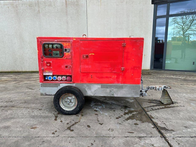 Generator gesan dps 45 nc diesel 36.76kw - afbeelding 1 van  1