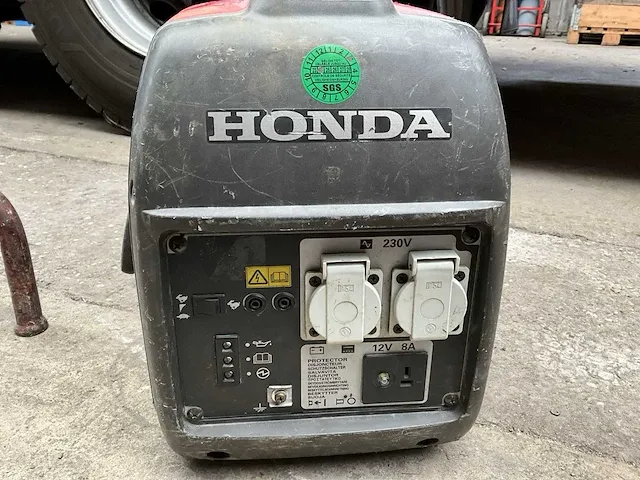 Generator honda eu 20i - afbeelding 3 van  4