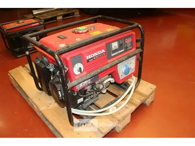 Generator honda - afbeelding 1 van  7