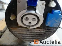 Generator op wielen sdmo perform 6500 xl - afbeelding 1 van  10