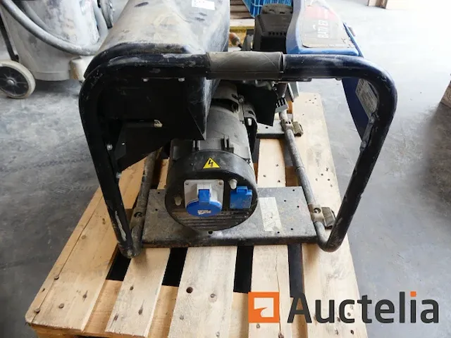 Generator op wielen sdmo perform 6500 xl - afbeelding 4 van  10